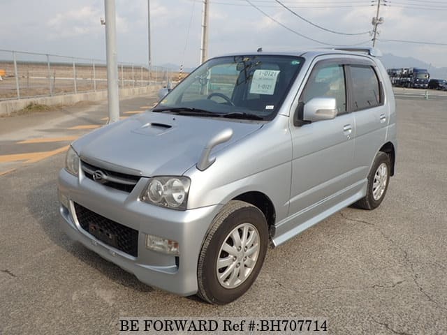 DAIHATSU Terios Kid