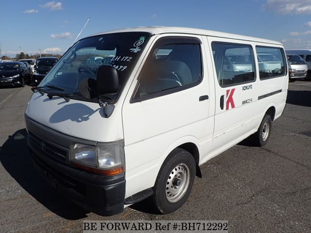 TOYOTA Hiace Van