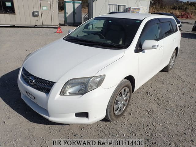 TOYOTA Corolla Fielder