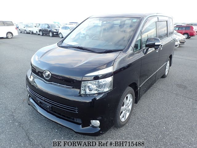 Toyota voxy 2008