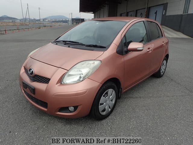 TOYOTA Vitz