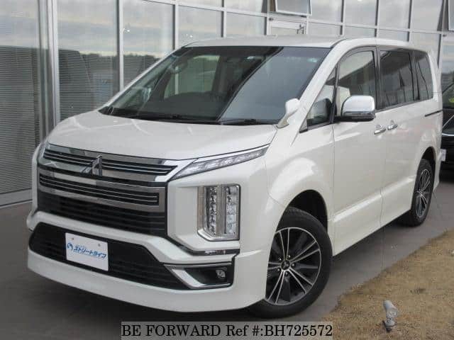 mitsubishi minivan 2019