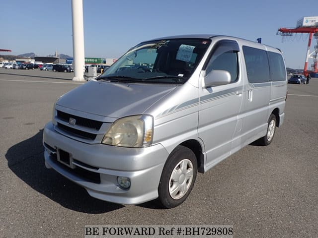 TOYOTA Touring Hiace