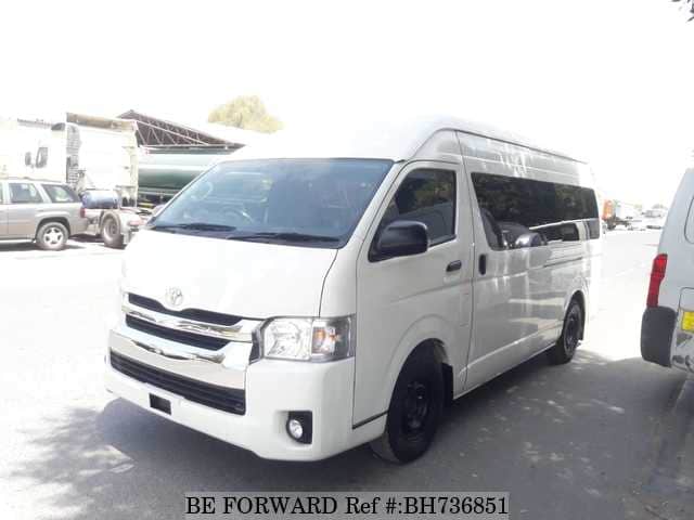 TOYOTA Hiace Commuter