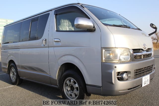 toyota hiace 2007 price