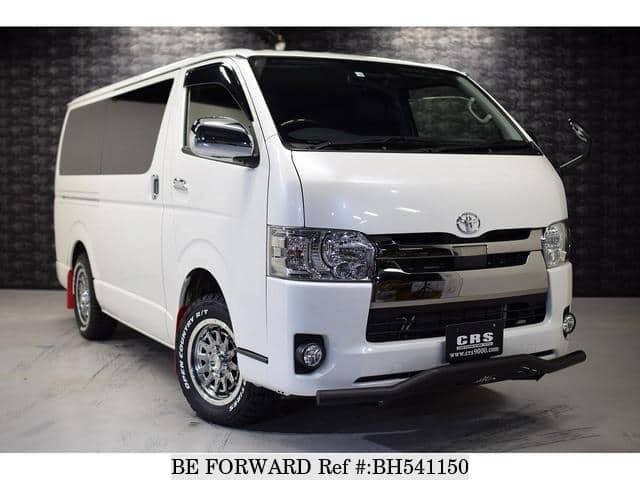 hiace bus 2018
