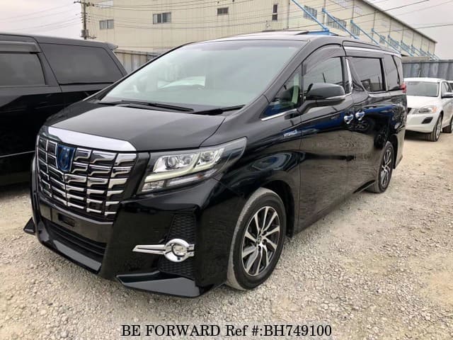 Used 17 Toyota Alphard Hybrid 2 5 Sr C Package Daa Ayh30w For Sale Bh Be Forward