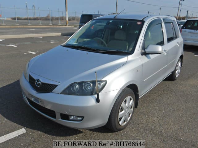 MAZDA Demio