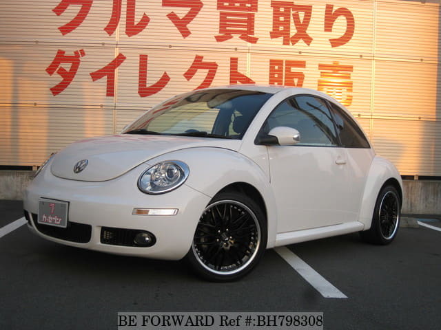 VOLKSWAGEN New Beetle