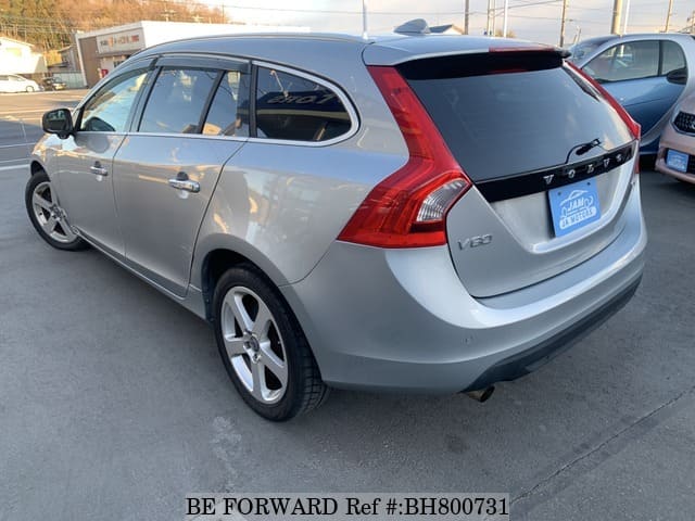 2011 VOLVO V60 DRIVE image 8