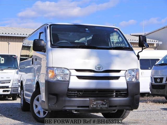 TOYOTA Hiace Van