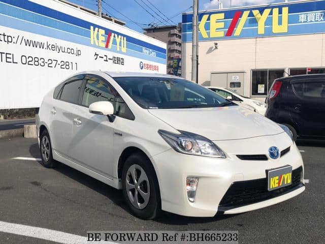 Used 12 Toyota Prius Zvw30 For Sale Bh Be Forward