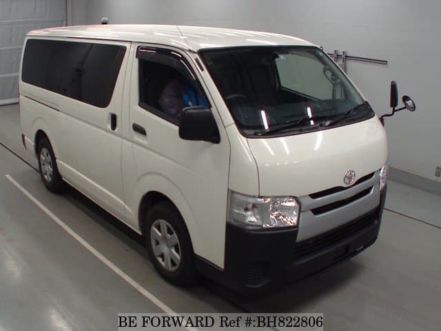 TOYOTA Hiace Van