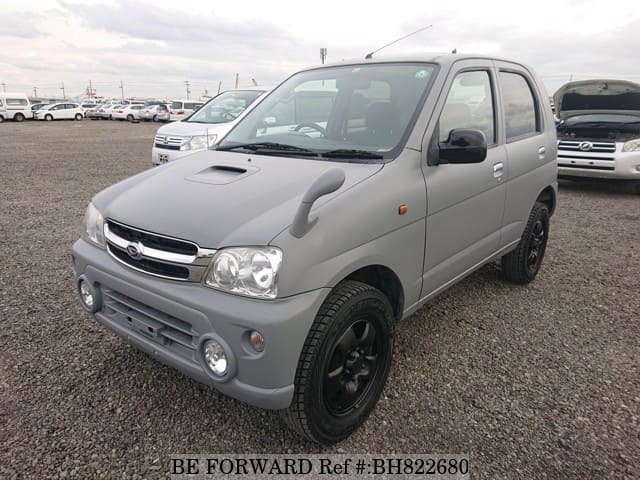 DAIHATSU Terios Kid