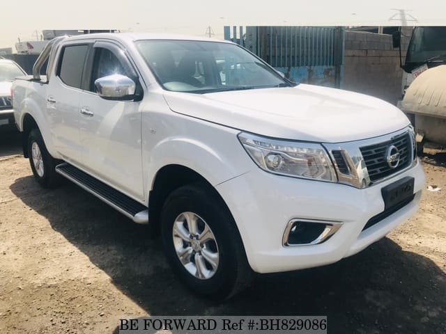 NISSAN Navara