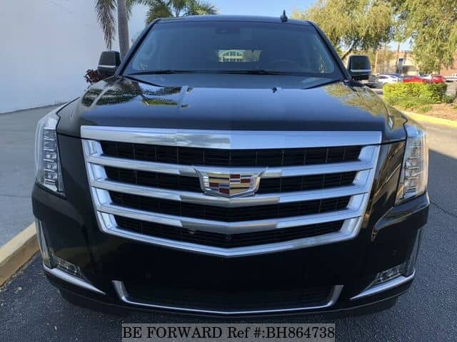 CADILLAC Escalade