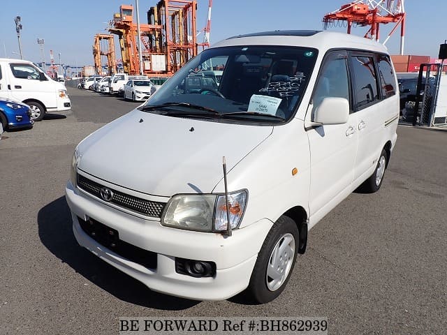 TOYOTA Liteace Noah