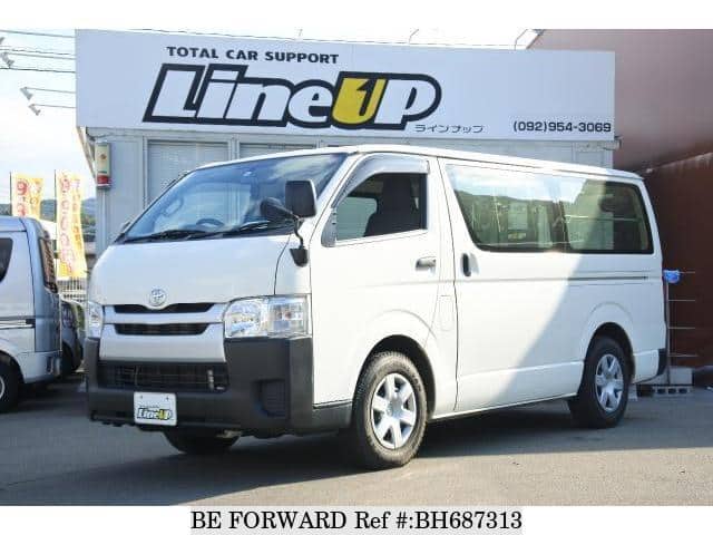 TOYOTA Hiace Van