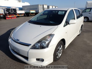 Used 2004 TOYOTA WISH BH903913 for Sale