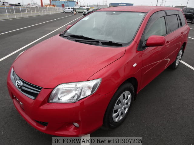 TOYOTA Corolla Fielder