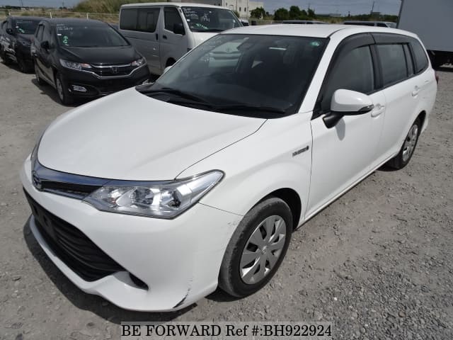 TOYOTA Corolla Fielder