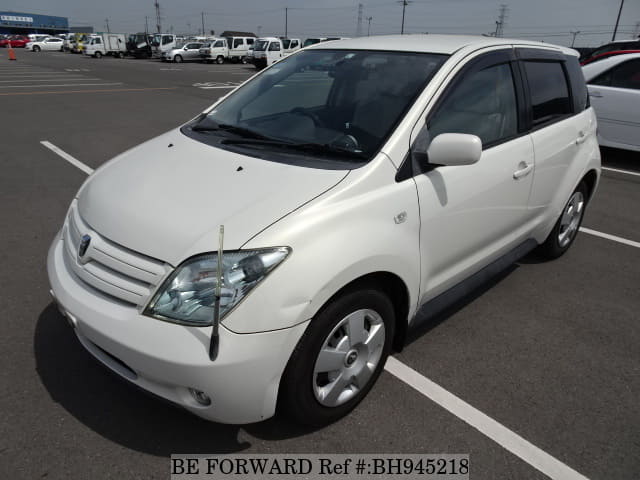 TOYOTA IST