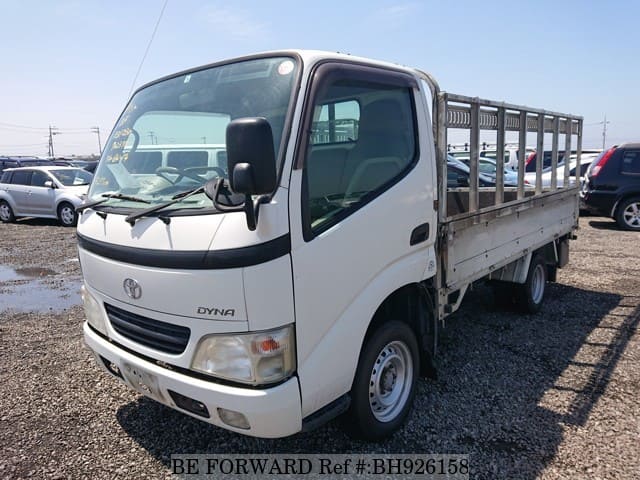 TOYOTA Dyna Truck