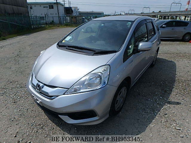 Used 15 Honda Fit Shuttle Hybrid C Daa Gp2 For Sale Bh Be Forward