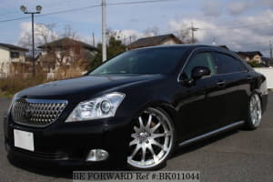 Used 2012 TOYOTA CROWN MAJESTA BK011044 for Sale