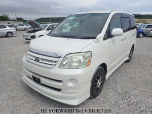 Used 2007 TOYOTA NOAH BK027320 for Sale