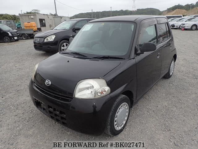 DAIHATSU Esse