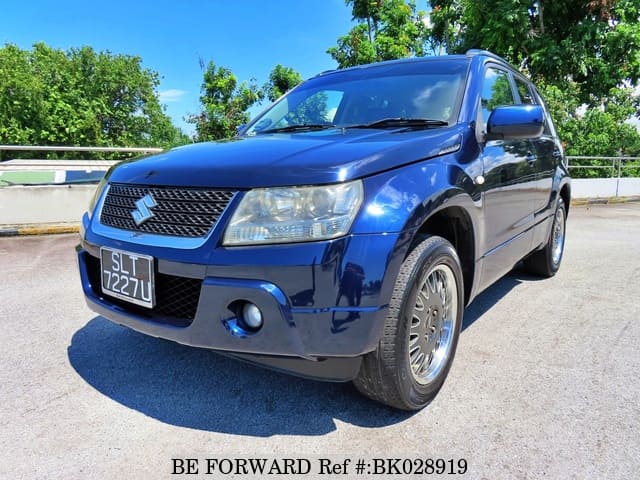 Подержанные 2011 SUZUKI GRAND VITARA GRAND VITARA 2.0 2WD AT на продажу  BK028919 - BE FORWARD