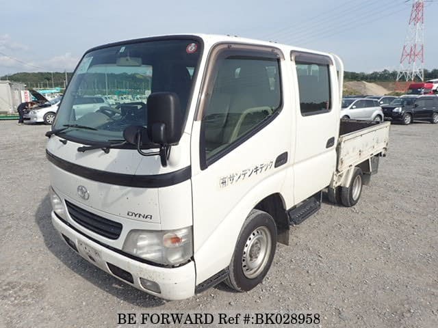 TOYOTA Dyna Truck