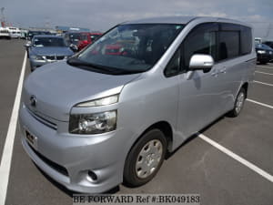 Used 2008 TOYOTA VOXY BK049183 for Sale