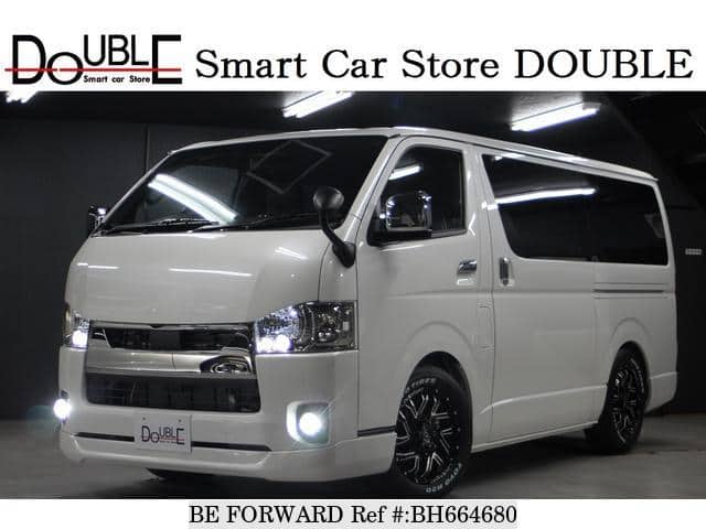 TOYOTA Hiace Van