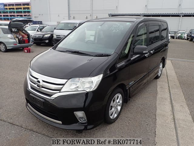 NISSAN Serena