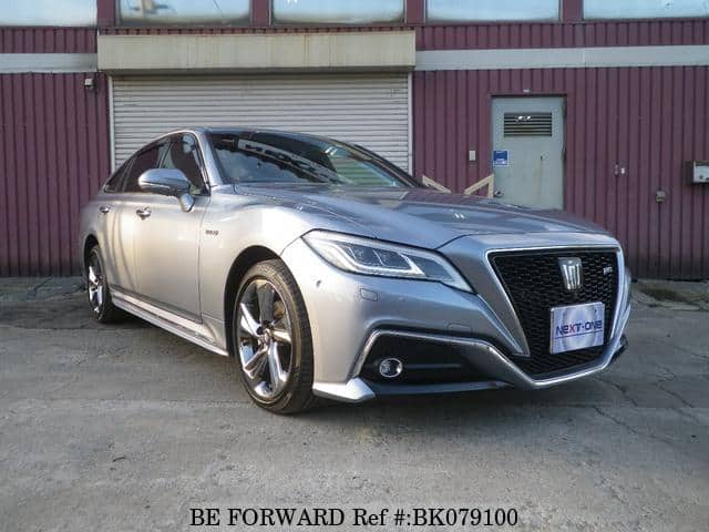 TOYOTA Crown Hybrid