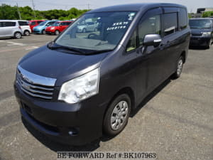 Used 2013 TOYOTA NOAH BK107963 for Sale