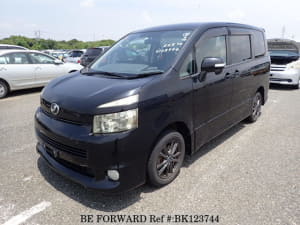 Used 2008 TOYOTA VOXY BK123744 for Sale