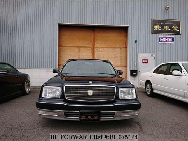 Used 04 Toyota Century 5 0 Ta Gzg50 For Sale Bh Be Forward