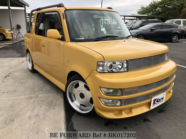 TOYOTA bB