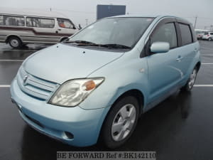 Used 2004 TOYOTA IST BK142110 for Sale