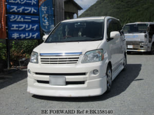 Used 2005 TOYOTA NOAH BK158140 for Sale