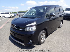 Used 2013 TOYOTA VOXY BK177200 for Sale