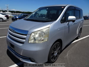 Used 2009 TOYOTA NOAH BK177373 for Sale