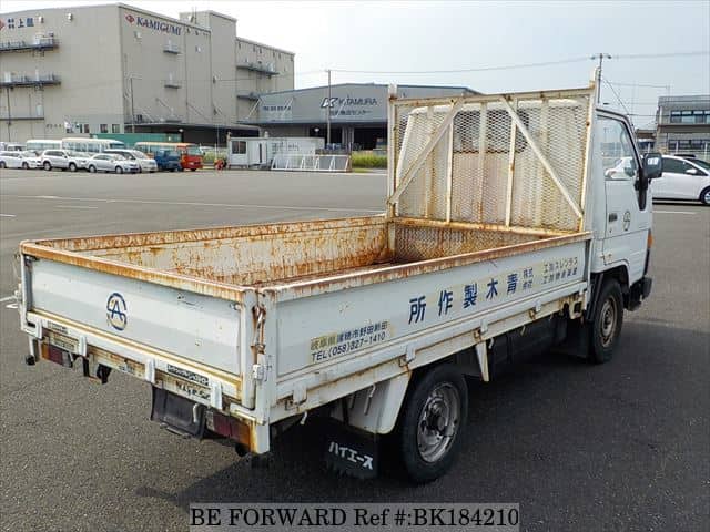 Toyota hiace lh80