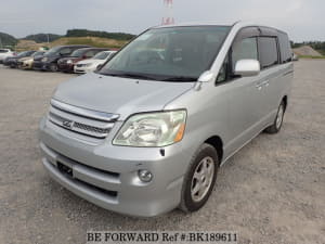 Used 2007 TOYOTA NOAH BK189611 for Sale