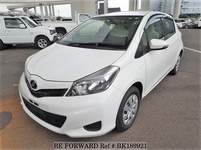 TOYOTA Vitz