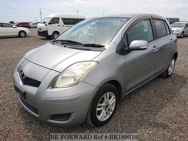 TOYOTA Vitz