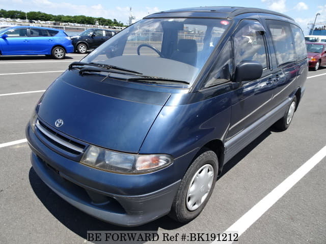 青島。エスティマ LUCIDA EVOLUTION V3 EXCLUSIVE エスティマのエアロ